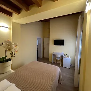 Laguna Blu Venezia Гостевой дом Местре